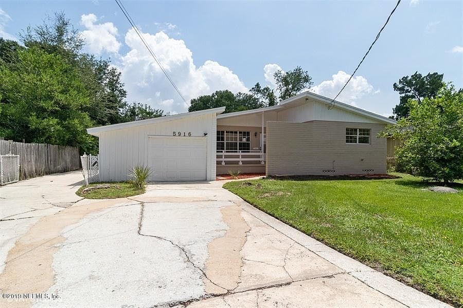 1st image of 5916 CARIBBEAN Court N