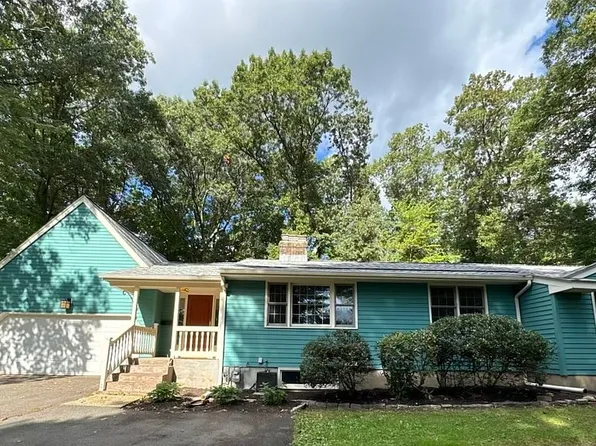 9 Arnold Way, South Windsor, CT 06074