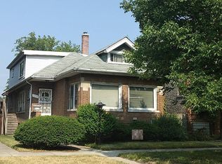 7552 S Prairie Ave, Chicago, IL 60619
