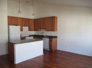 4 Tribeca Ave #212, Jersey City, NJ 07305
