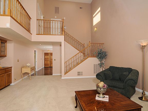 2nd image of 9116 Turtle Creek Ln