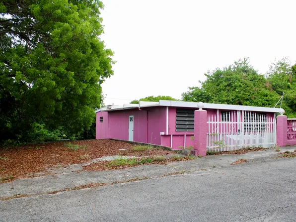 25 Sion Farm QU, St. Croix, VI 00820
