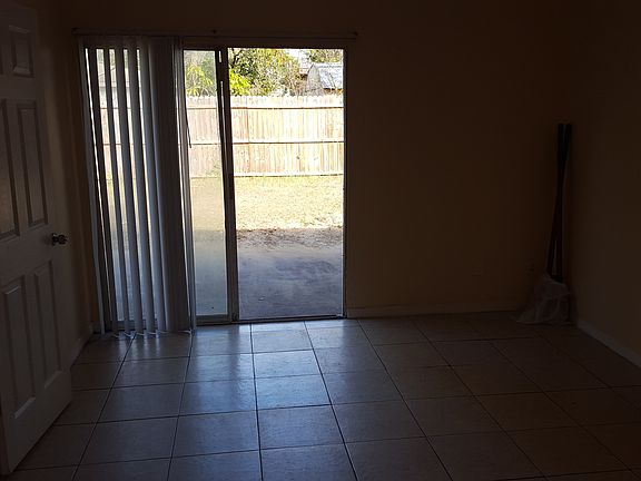 3rd image of 7006 Lynwood Dr