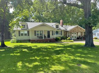 5 Trenholm Rd, Greenville, SC 29615