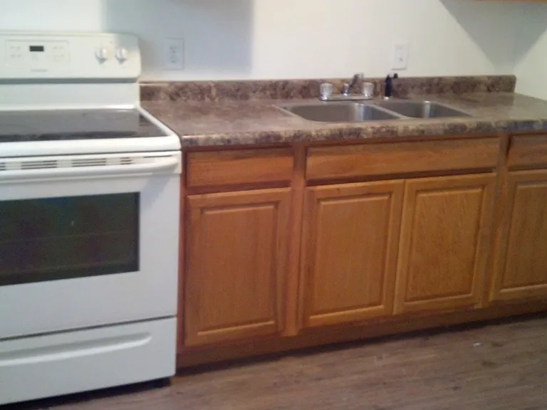 4808 Ventura Dr — Photo 2