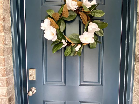 3rd image of 10521 Queens Gate Cir