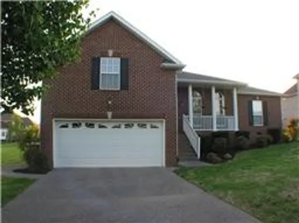 3222 Briarhill Ct, Lebanon, TN 37087