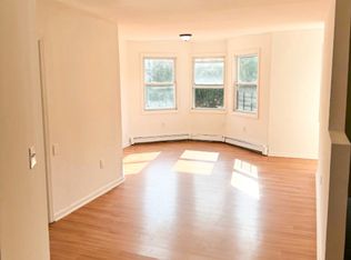 219 Targee St #2, Staten Island, NY 10304