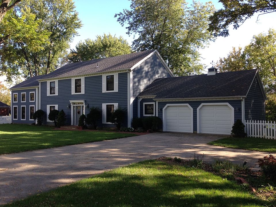 Traditional Saltbox Home in Historic Woodbourne Village Est. 1796