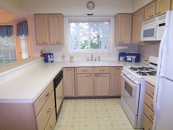 2nd image of 2774 Stockman Ct