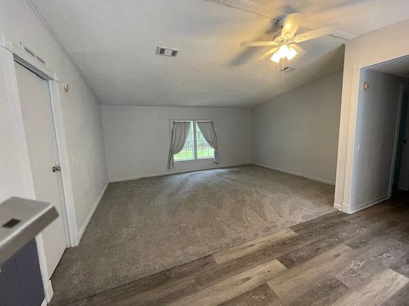 Living/Dining Area