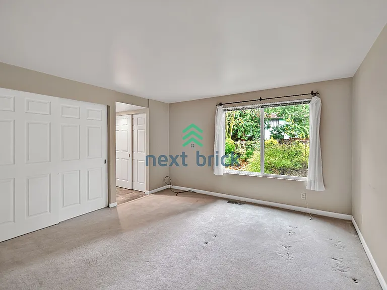 10916 166th Pl NE — Photo 13