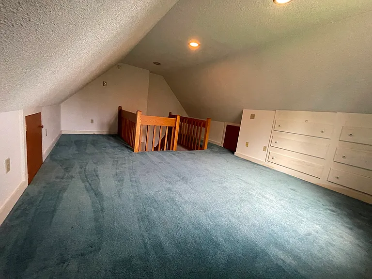 17 Wonderbrook Dr — Photo 28