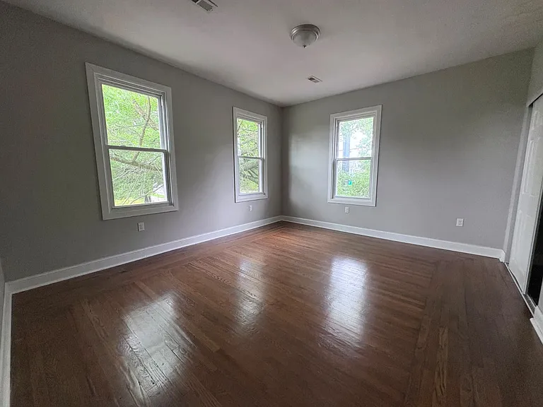 151 Howard Ave #22L — Photo 8