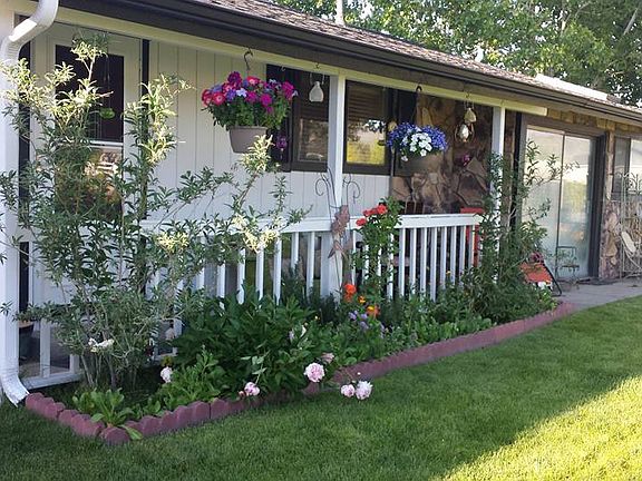 4th image of 1936 Sorrel Ln Gardnerville Nv