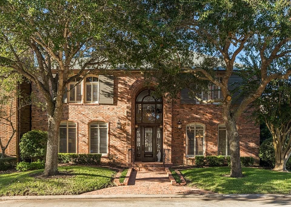 1st image of 5 Heritage Oak Ct
