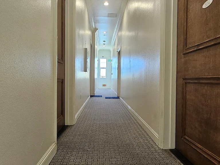 440 S Occidental Blvd #503 — Photo 5