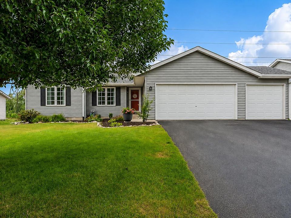 1st image of 3078 Derbyshire Dr