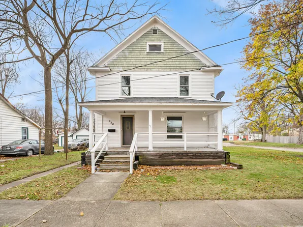 622 Oak St, Three Rivers, MI 49093