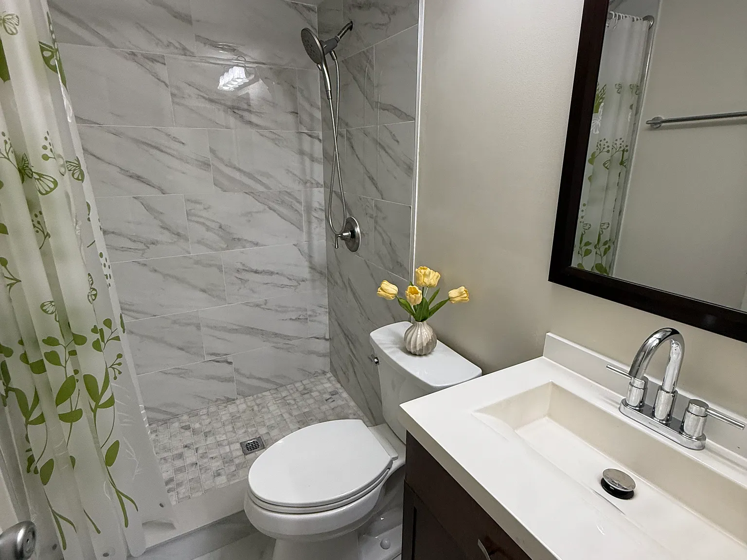 2 bed, 1059 sqft, $2,225 — Photo 4