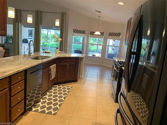5th image of 9104 Astonia Way