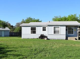 1207 E Ragland Ave, Kingsville, TX 78363