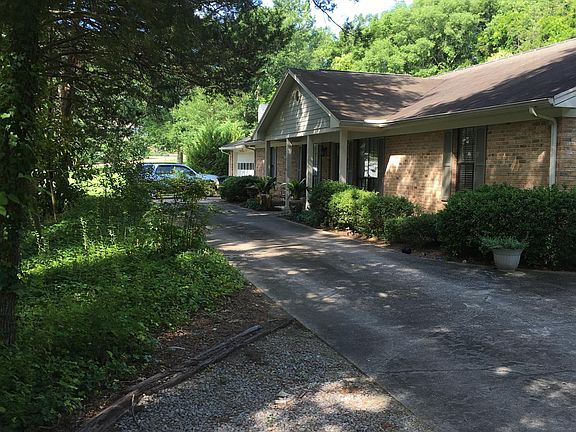 2nd image of 106 Oktibbeha Dr