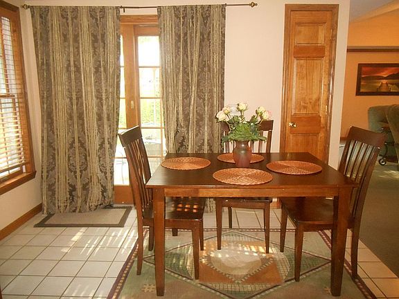 3rd image of 1 Kensington Pl