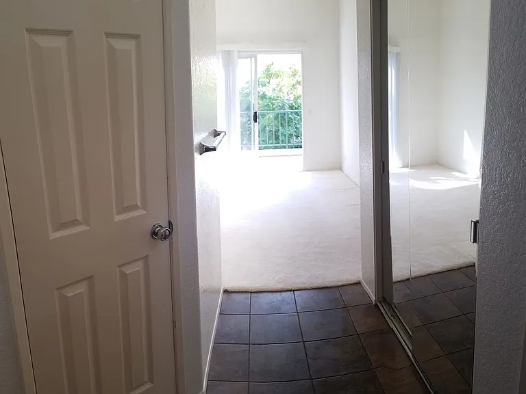 7235 Calabria Ct #94 — Photo 8