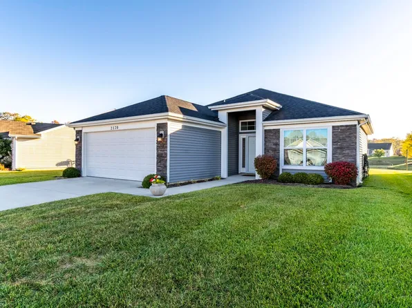 2120 Cedar Ridge Cv, Fort Wayne, IN 46818
