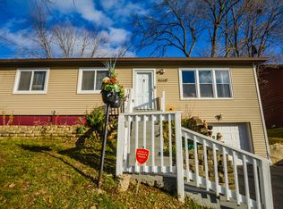 1114 Sycamore St, Lake In The Hills, IL 60156