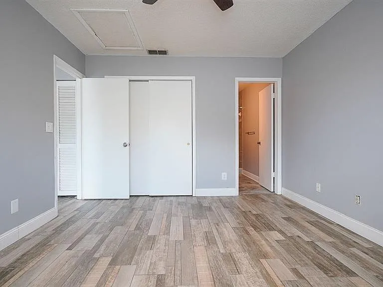 2599 Countryside Blvd #210 — Photo 31