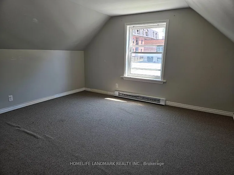 22 Centre St #2 — Photo 9