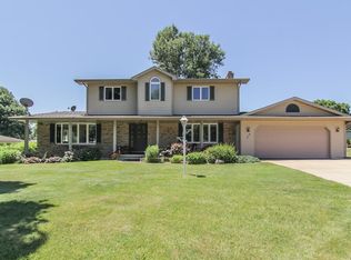 310 Lincoln St, Verona, WI 53593
