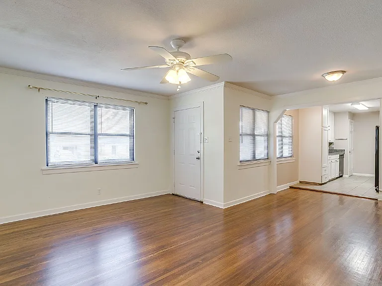 4713 Kilpatrick Ave — Photo 6
