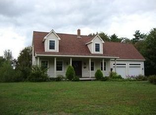 29 Presidential Dr, Gray, ME 04039