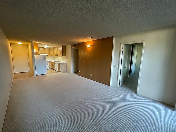 3rd image of 1900 Trousdale Dr APT 110