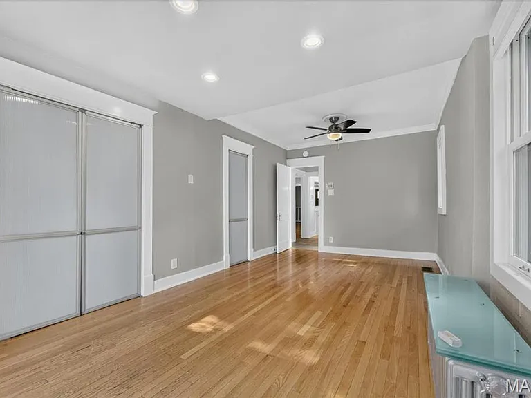 7122 Nashville Ave — Photo 20