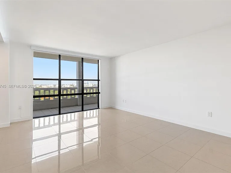 9801 Collins Ave #11O — Photo 8