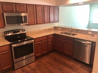 1675 Green Bay Rd UNIT 201, Highland Park, IL 60035