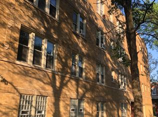 3912 W Barry Ave #1, Chicago, IL 60618