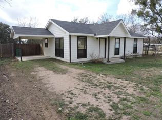 1705 Peach St, Goldthwaite, TX 76844