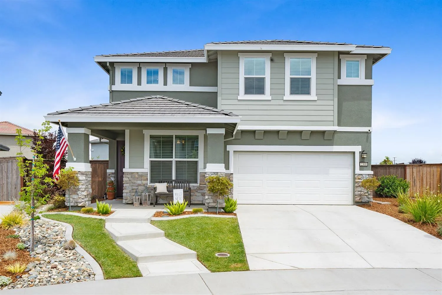 2300 Castle Pines Way photo 1
