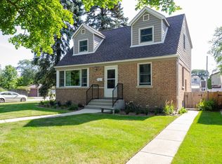 9143 Austin Ave, Morton Grove, IL 60053