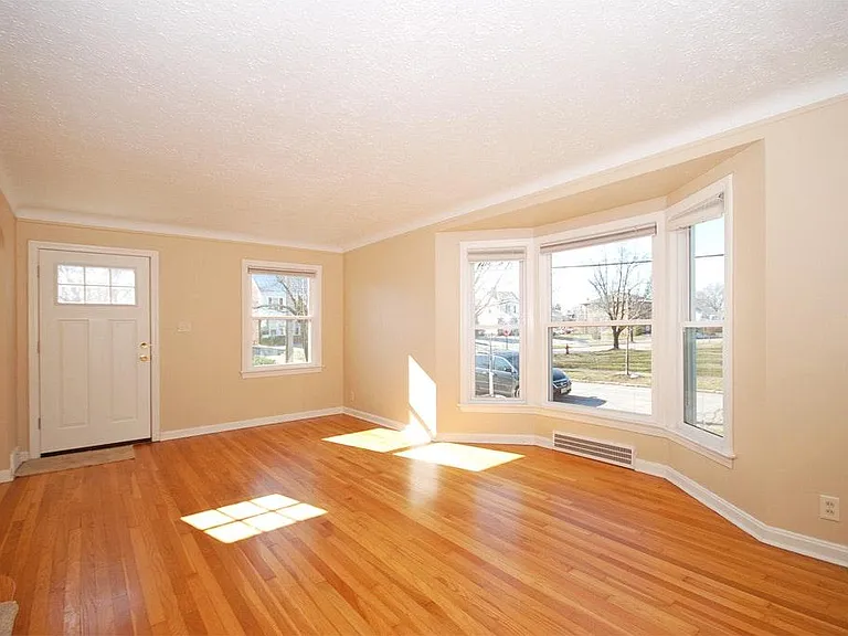 3721 Silsby Rd — Photo 21