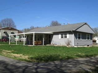 3419 S 30th St, Saint Joseph, MO 64503