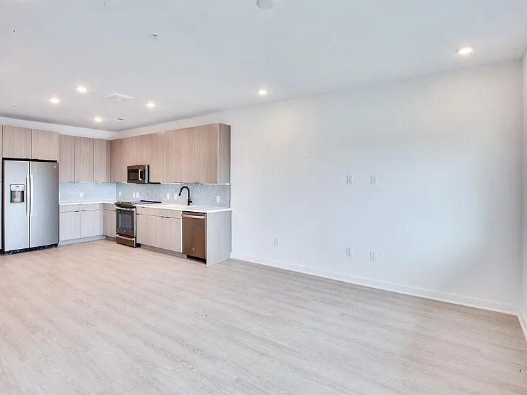 4802 S Congress Ave #407 — Photo 6