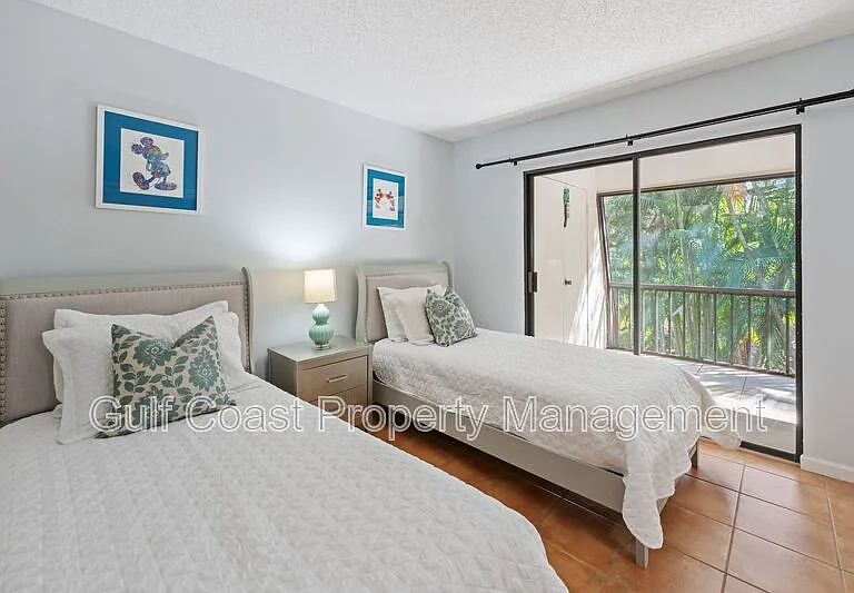 4574 Ringwood Mdw — Photo 21