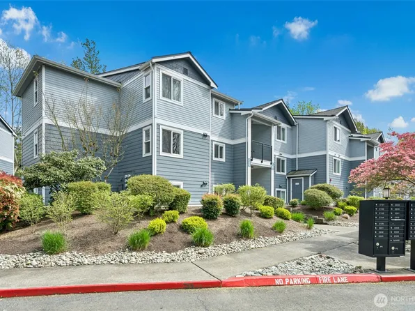 250 NW Dogwood Street #C201, Issaquah, WA 98027