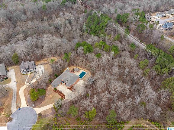 3rd image of 156 Riverridge Dr